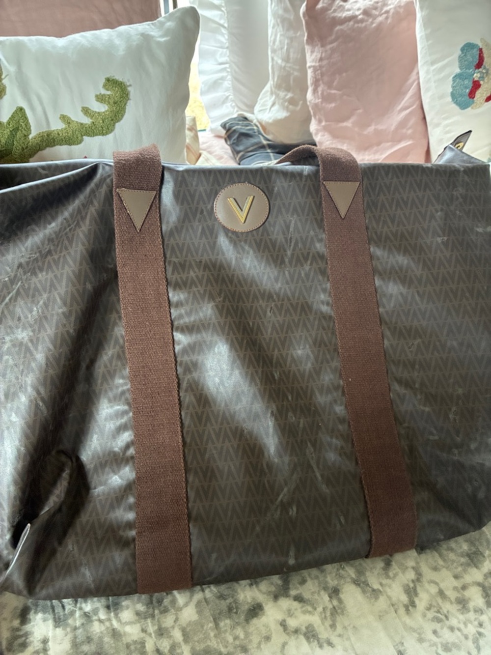 Louis Vuitton project, Kate Spade project 
Mario Valentino bag - Picture 8 of 10